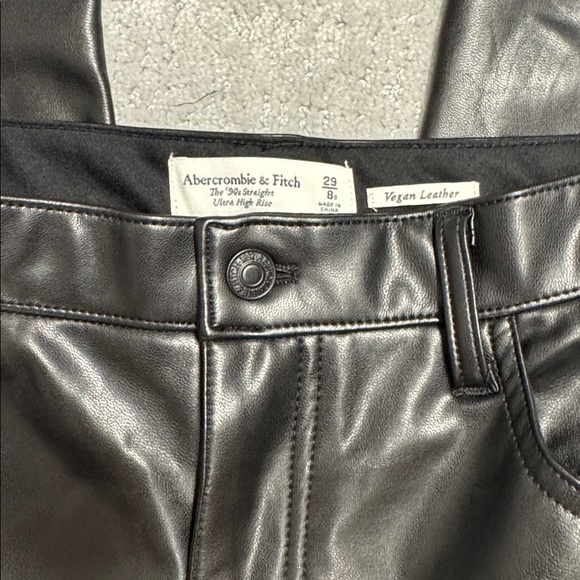 Abercrombie & Fitch Black Leather Pants 90s Straight Curve Love Ultra High Rise - Picture 4 of 6
